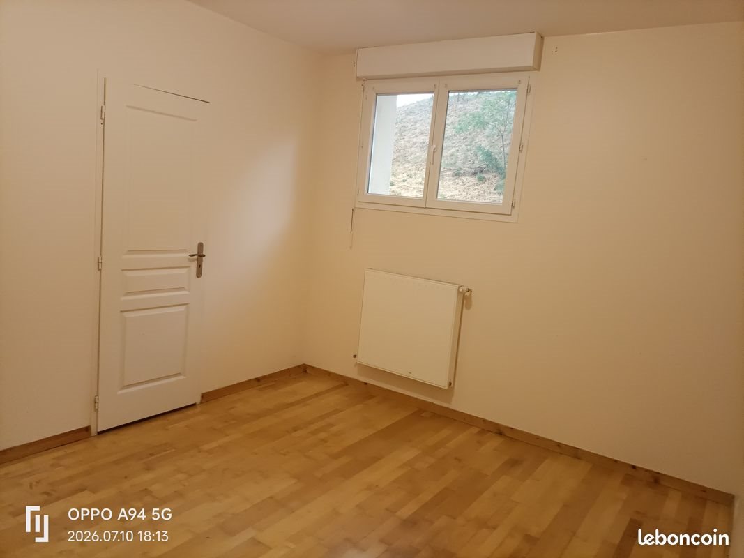 Appartement à louer, 94m², Le Chambon-Feugerolles