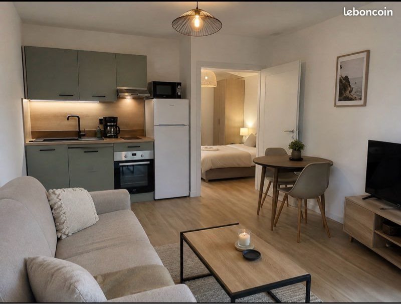 Appartement à louer, 42m², Menton