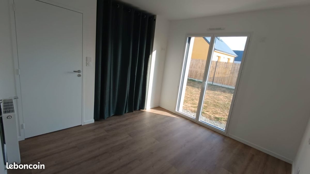Maison à louer, 94m², Lieuron