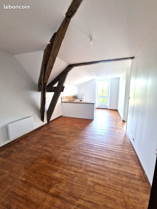 Appartement à louer, 45m², Saint-Jean-d'Angély