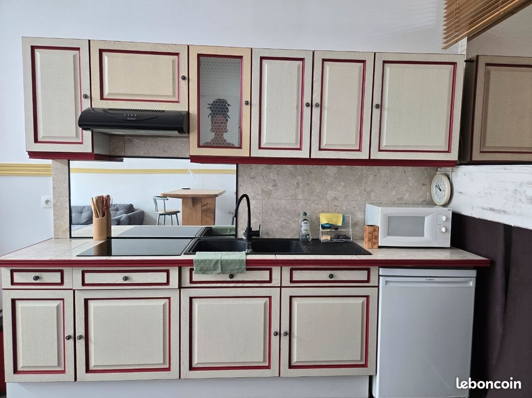 Appartement à louer, 45m², Saint-Julien-les-Villas