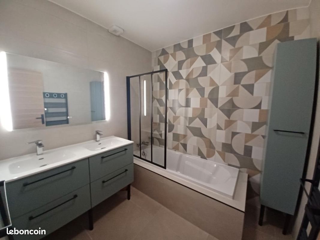 Maison à louer, 91m², Cabestany