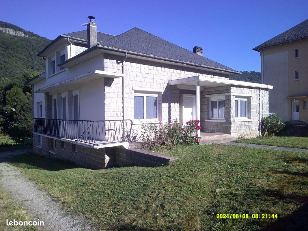 Maison à vendre, 200m², Ussel