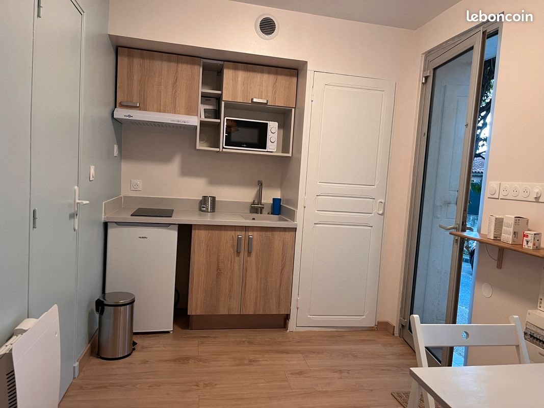 Appartement à louer, 16m², Toulon
