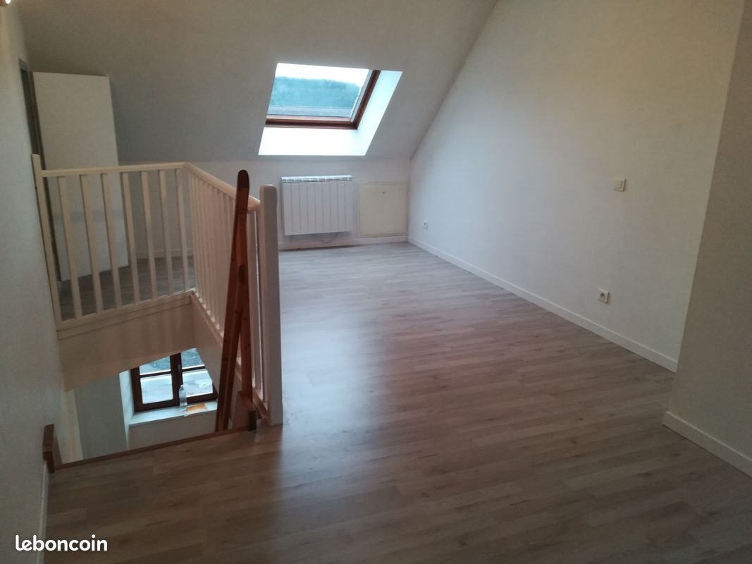 Appartement à louer, 60m², Aumont-Aubrac