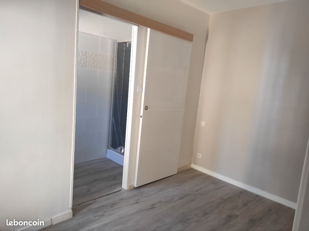 Appartement à louer, 65m², Castres