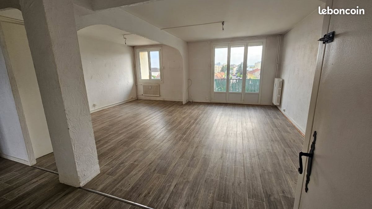 Appartement à louer, 60m², Roanne