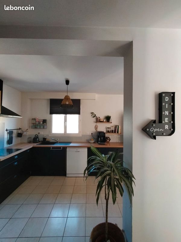Maison à louer, 78m², Pont-Saint-Esprit