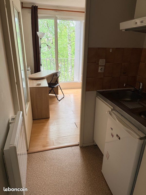 Appartement à louer, 17m², Pau