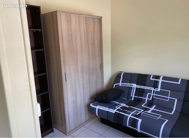 Appartement à louer, 22m², Saint-Julien-les-Villas