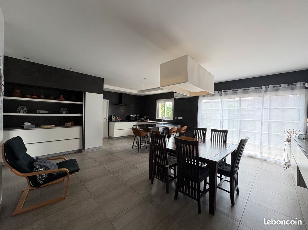 Maison à vendre, 248m², Méreau