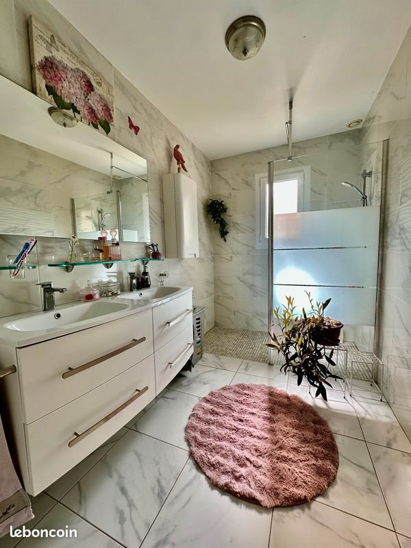 Maison à vendre, 173m², Ussac