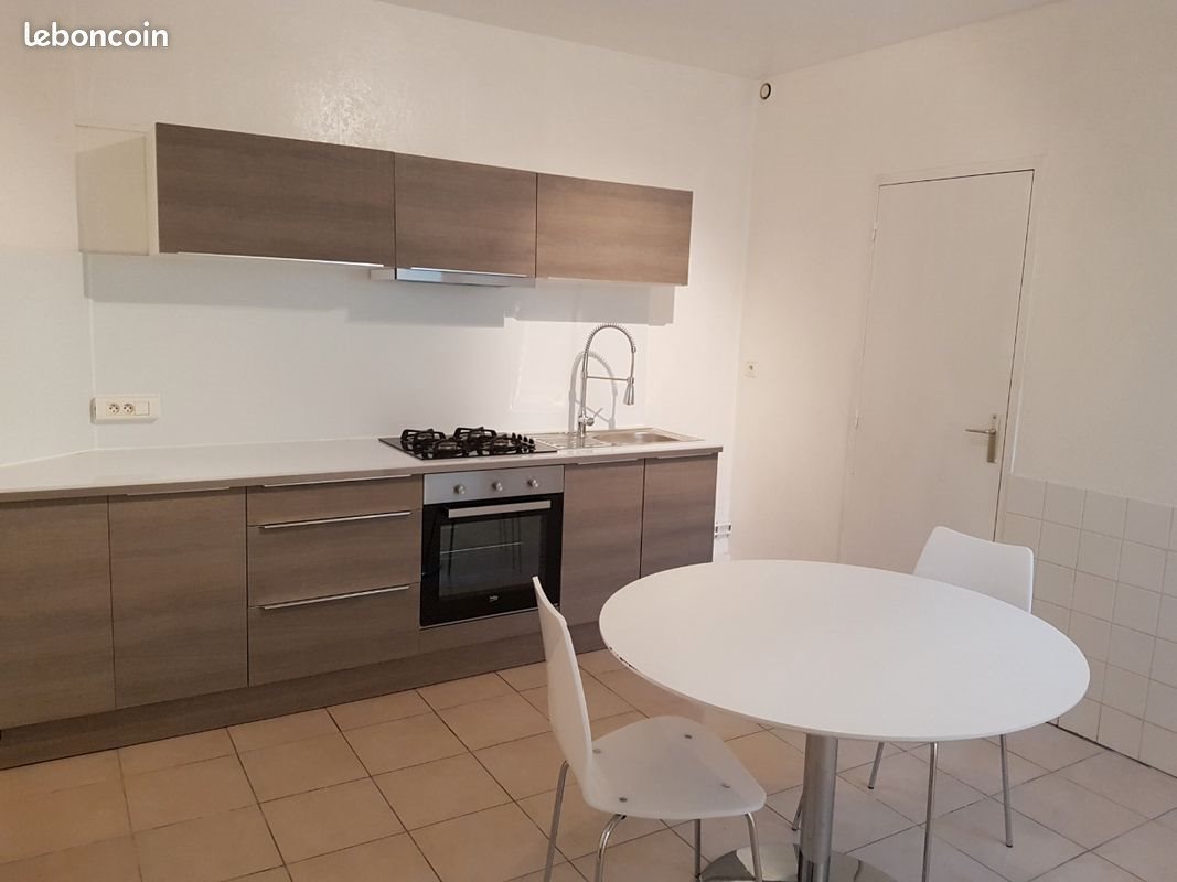 Maison à louer, 70m², Beaupréau