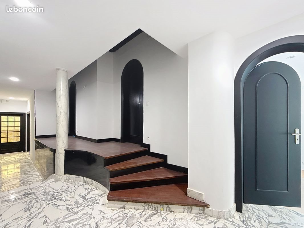 Appartement à louer, 155m², Metz
