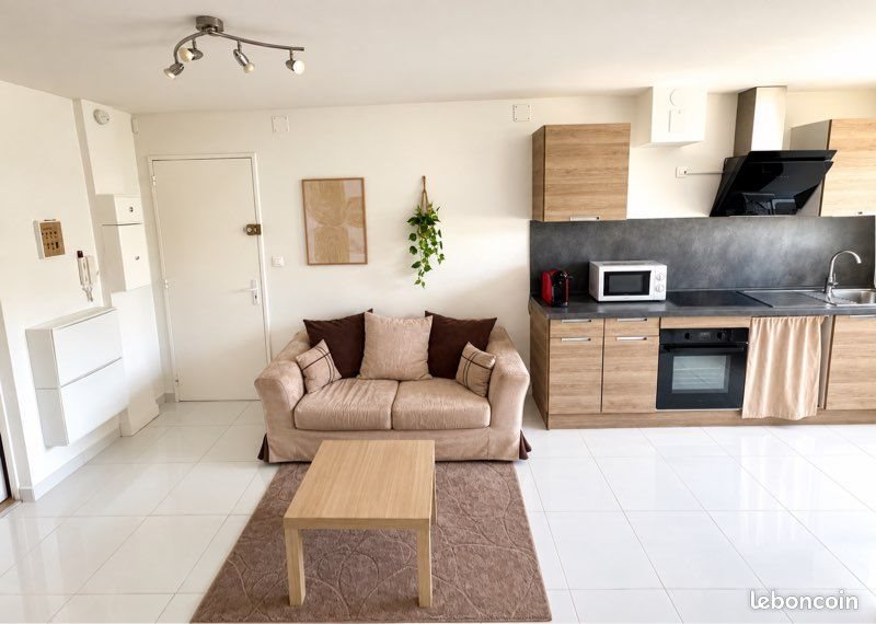 Appartement à louer, 45m², La Valette-du-Var