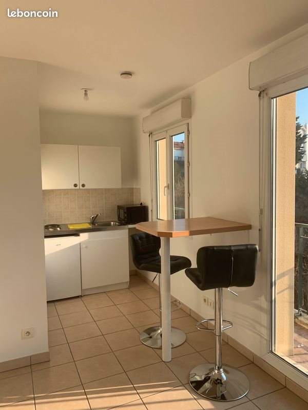Appartement à louer, 30m², Vaulx-en-Velin
