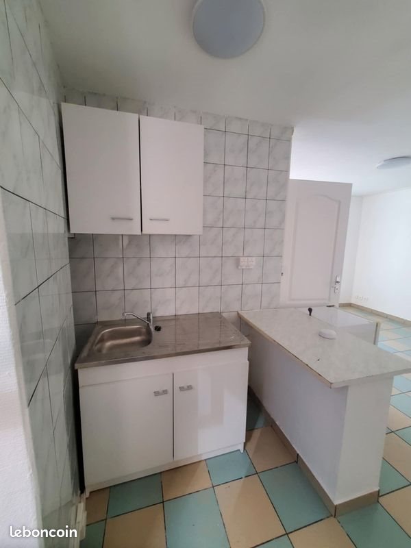Appartement à louer, 23m², Riom