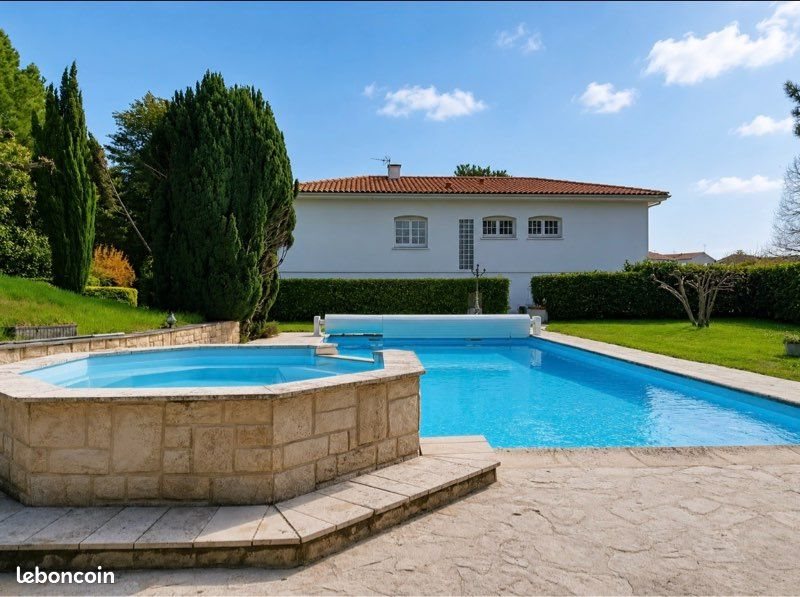 Maison à vendre, 160m², Saintes