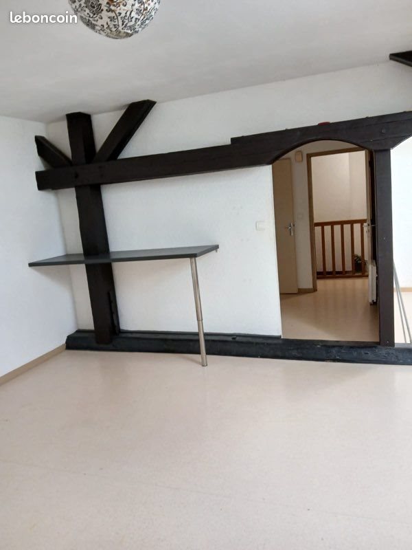 Appartement à louer, 35m², Arc-lès-Gray