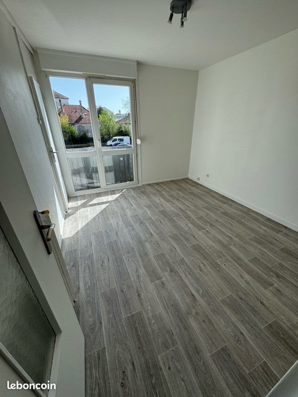 Appartement à vendre, 29m², Montigny-lès-Metz