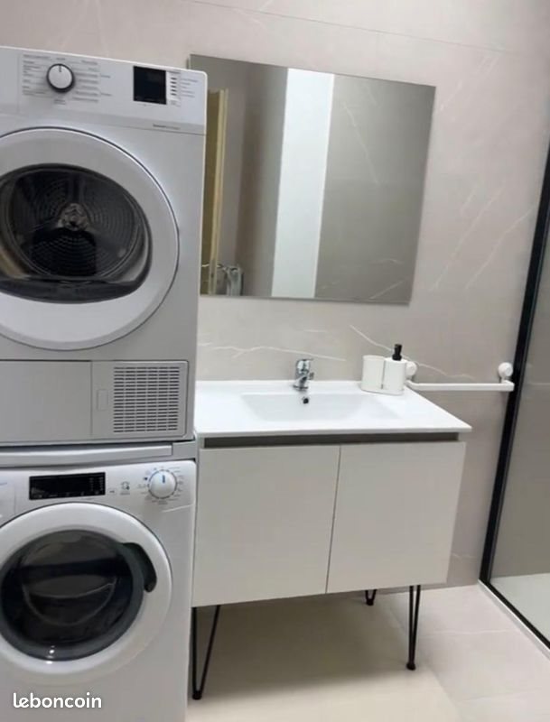 Appartement à louer, 430m², Roubaix
