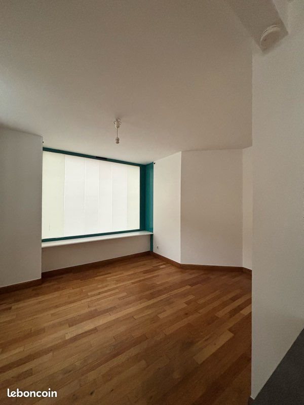 Appartement à louer, 57m², Gorron