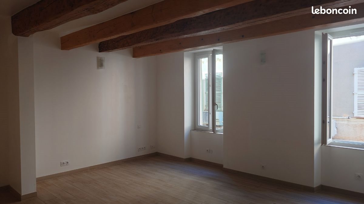 Appartement à louer, 30m², Solliès-Pont