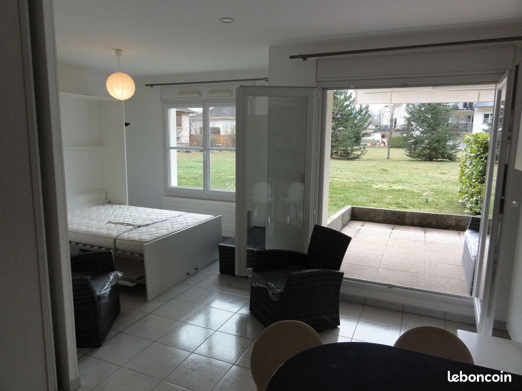 Appartement à louer, 27m², Barby