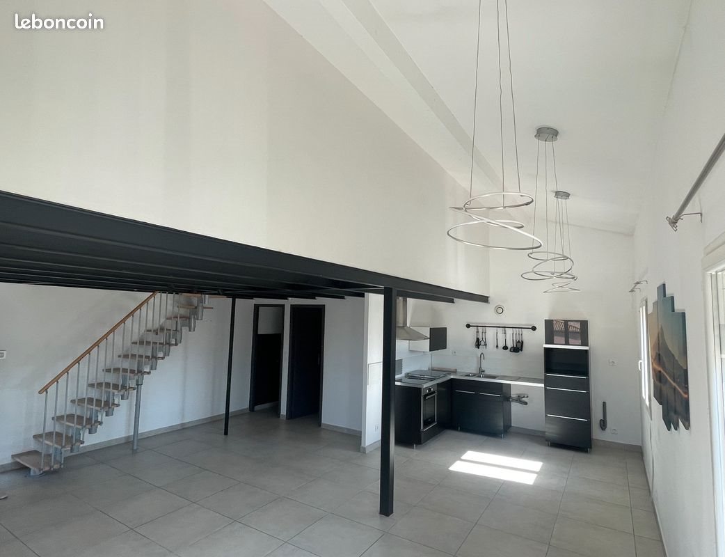 Appartement à louer, 75m², Gardanne