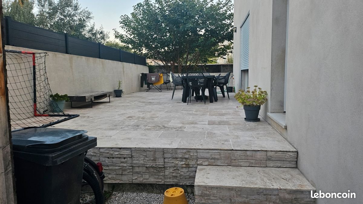 Maison à louer, 110m², Arles