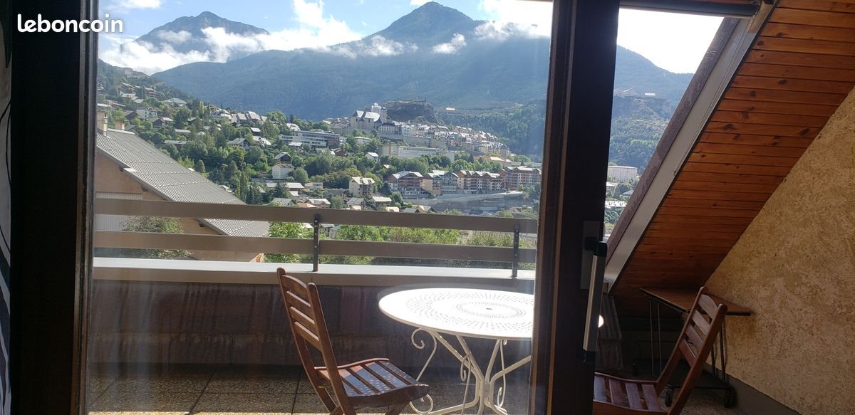 Appartement à louer, 27m², Briançon