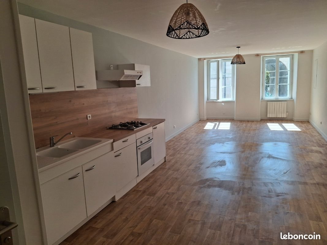 Appartement à louer, 52m², Coulonges-sur-l'Autize