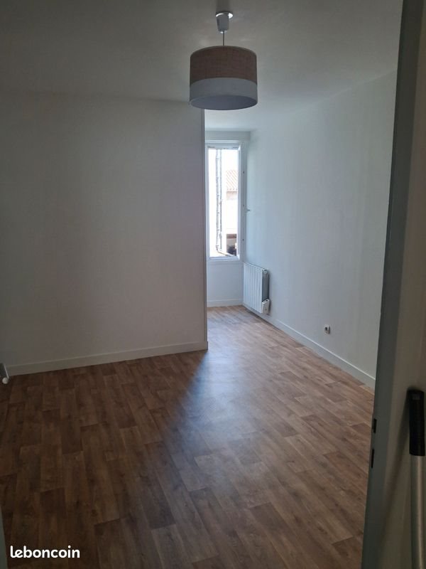 Appartement à louer, 52m², Coulonges-sur-l'Autize