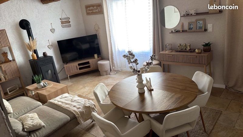 Maison à louer, 90m², Pontevès