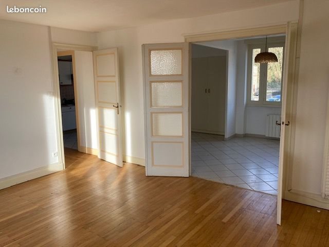 Appartement à louer, 83m², Pont-d'Ain