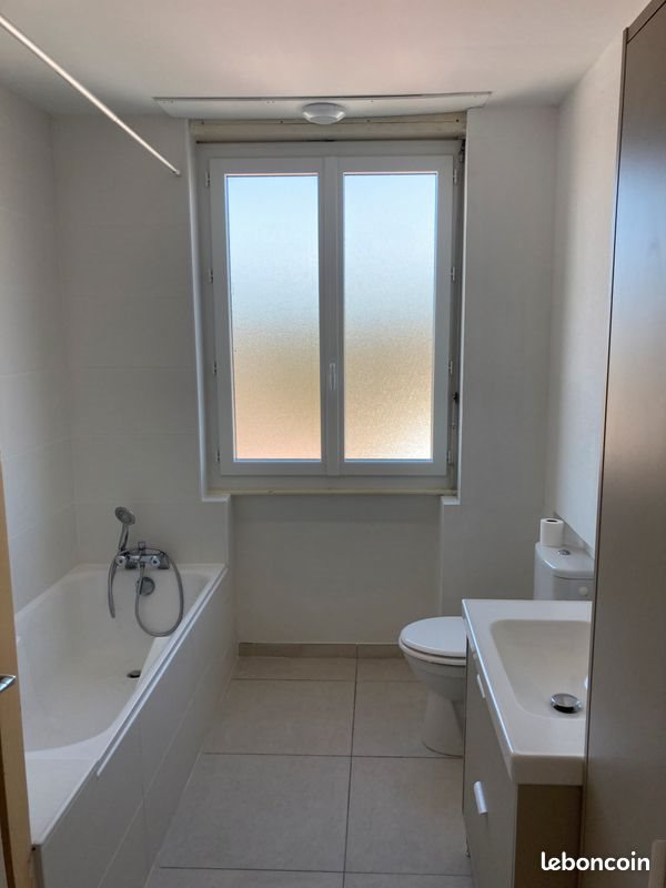 Appartement à louer, 83m², Pont-d'Ain