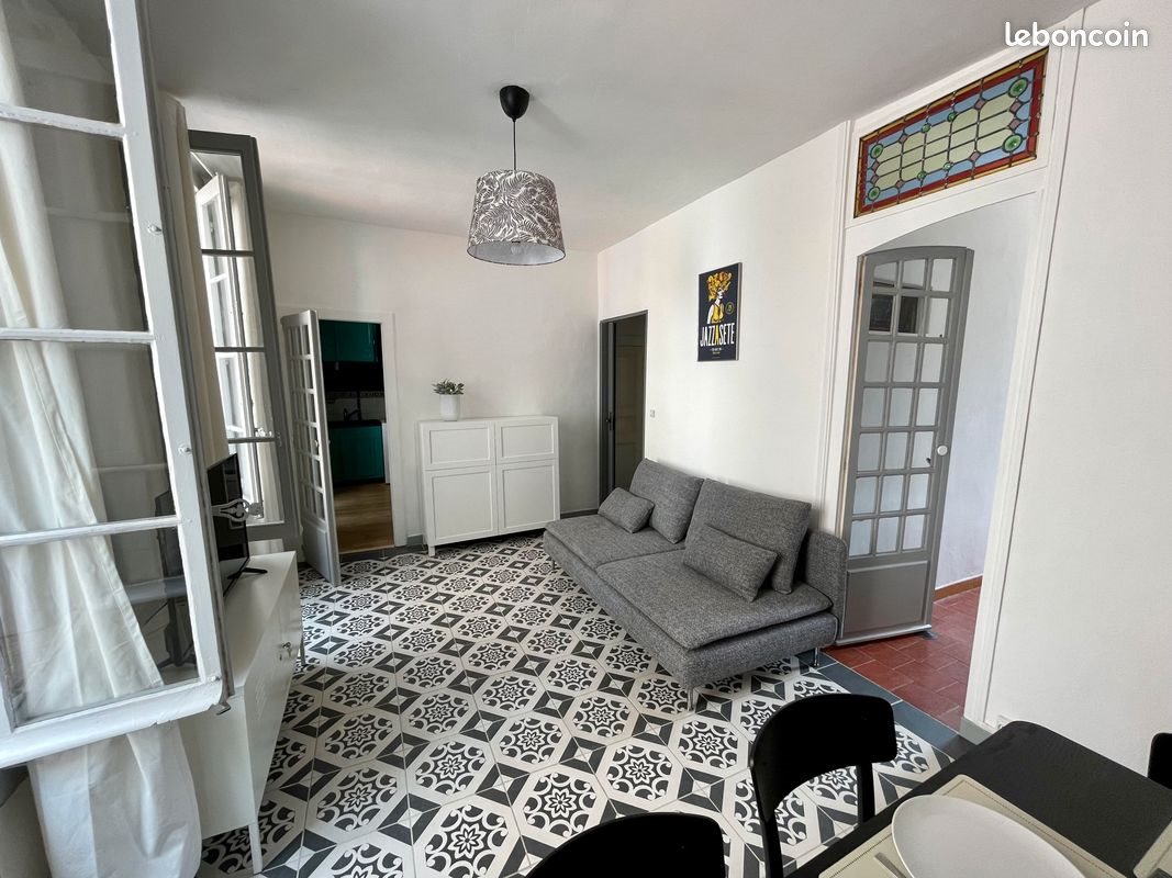 Appartement à louer, 42m², Sète
