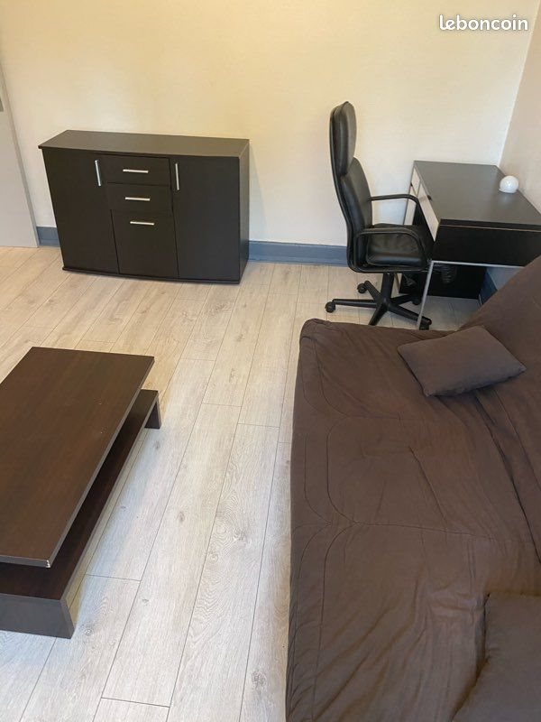 Appartement à louer, 27m², Le Creusot