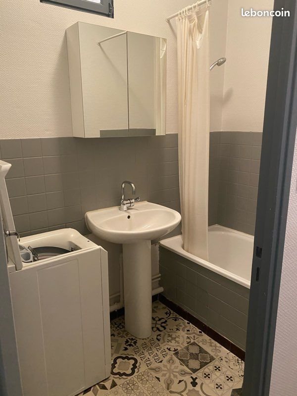 Appartement à louer, 27m², Le Creusot
