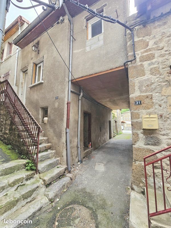 Appartement à louer, 55m², Satillieu