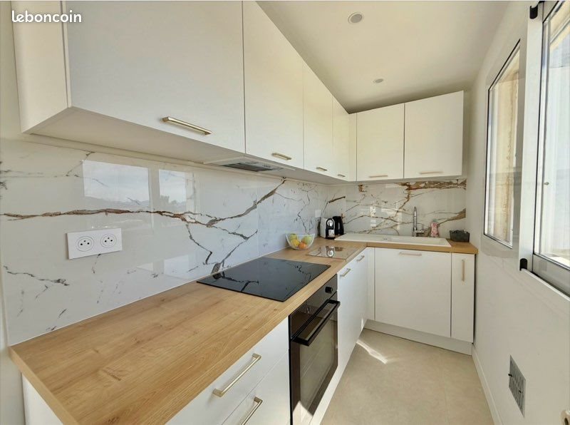 Appartement à louer, 55m², Antibes