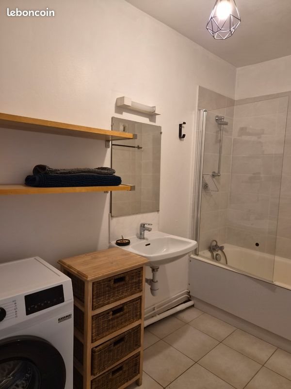 Appartement à louer, 24m², Marseille 9ème