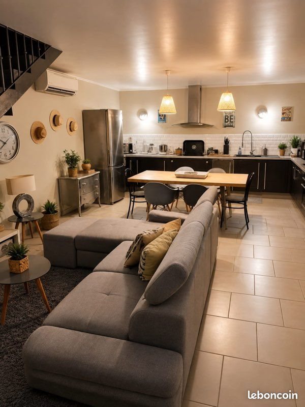 Maison à vendre, NaNm², Maillane