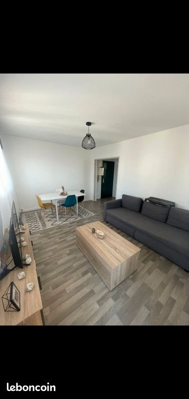 Appartement à louer, 59m², Billère