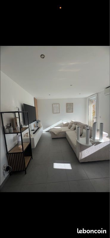 Appartement à louer, 42m², Marignane