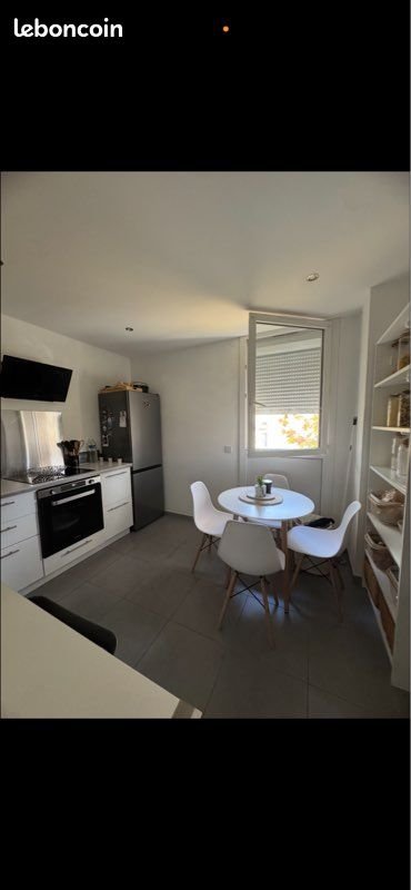 Appartement à louer, 42m², Marignane