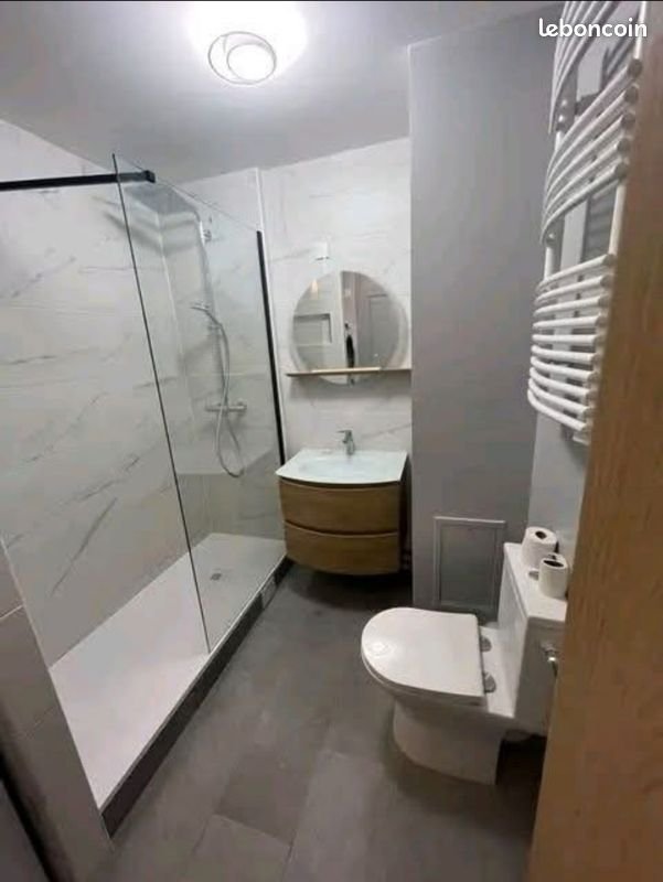 Appartement à louer, 60m², Marseille 8ème