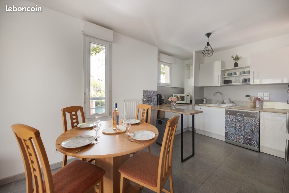 Appartement à vendre, 65m², Vénissieux