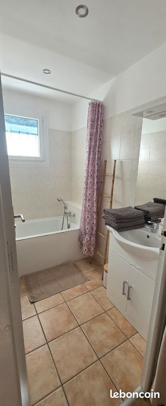 Appartement à louer, 42m², Lathuile