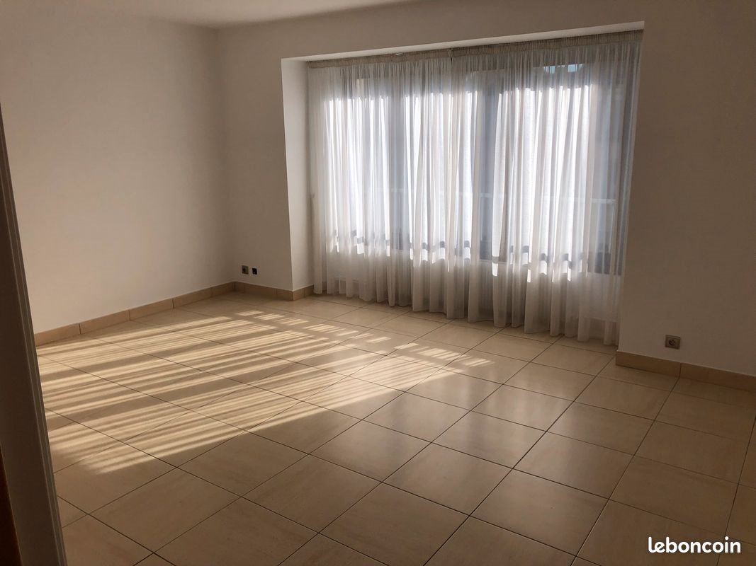 Appartement à louer, 70m², Chaumont